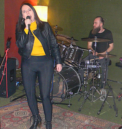 Ellis und Kevin mit Band