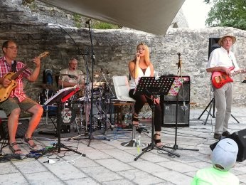 Mary and the (G)oldboys